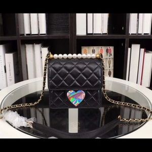 Women Chain Quilted Handbag